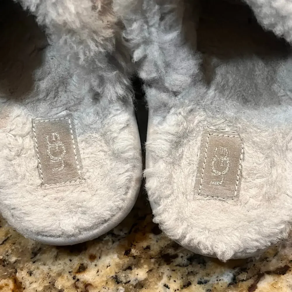 UGG Size 4 Cozy Fuzzy Slide Winter Comfort UGG‎ Kid Cozy II Mirror Ball Slippers